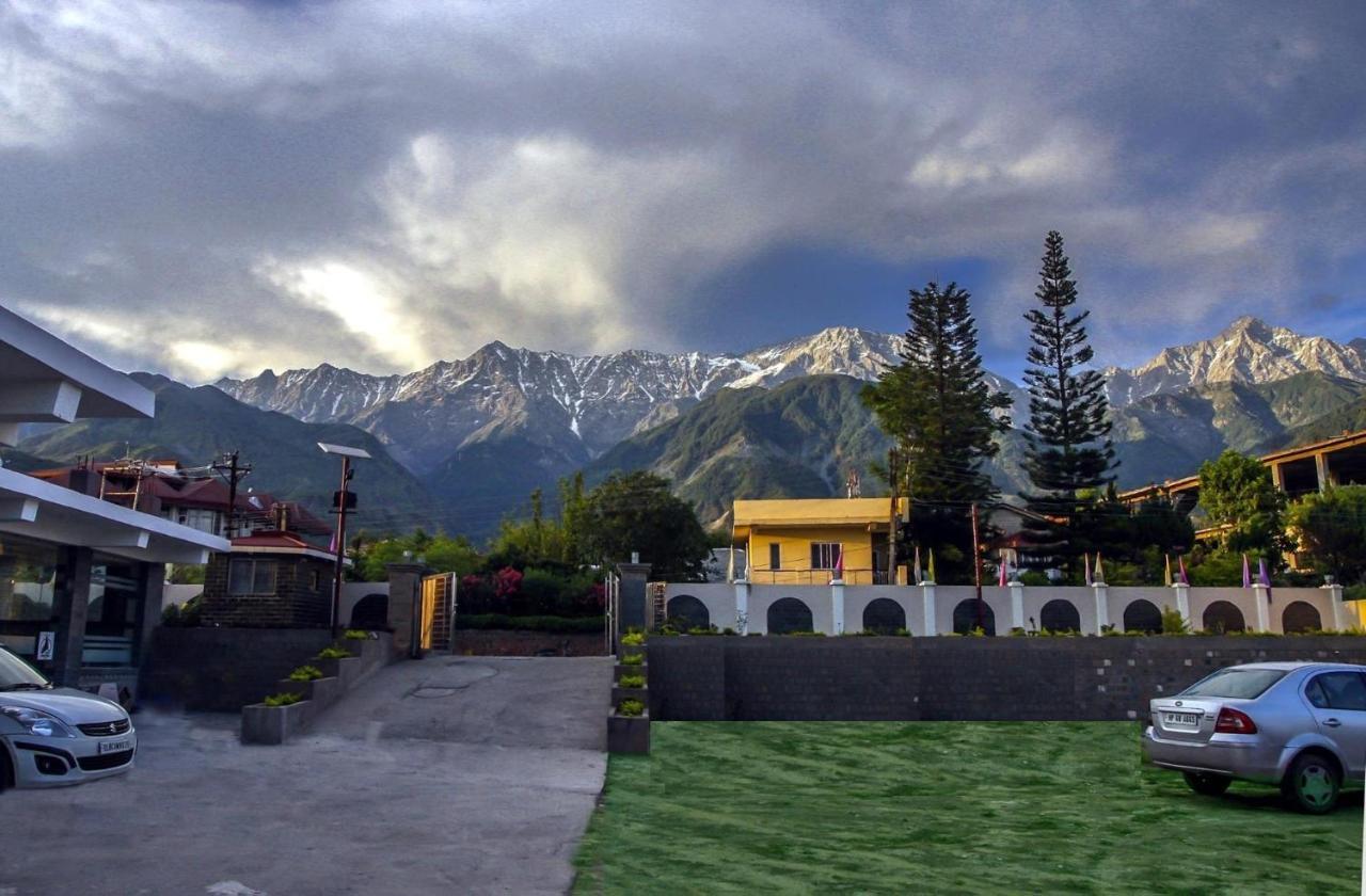 Hotel Dharamshala Paradise Luaran gambar